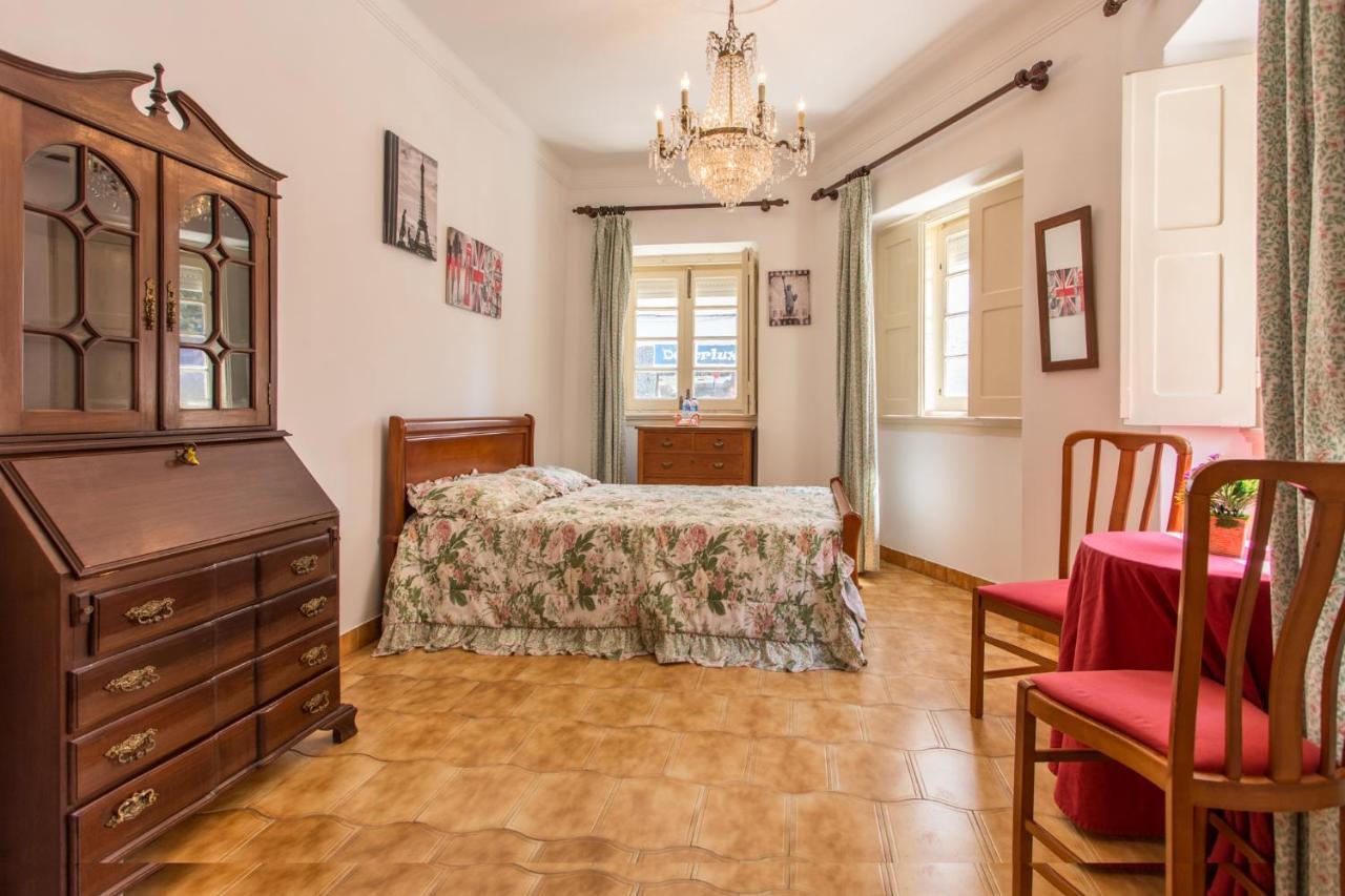 Family Home- Lisboa 希拉自由镇 外观 照片
